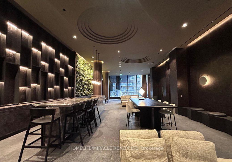 120-broadway-avenue-toronto-ontario-c12594606