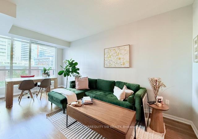 628-fleet-street-toronto-ontario-c12594880