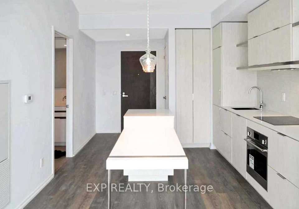 197-yonge-street-toronto-ontario-c12595050