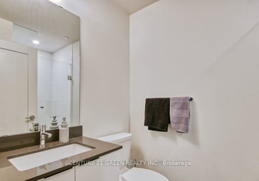 27-bathurst-street-w-toronto-ontario-c12595128