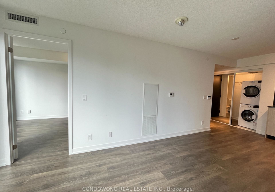 60-shuter-street-toronto-ontario-c12595344