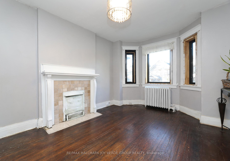 275-lauder-avenue-toronto-ontario-c12595360