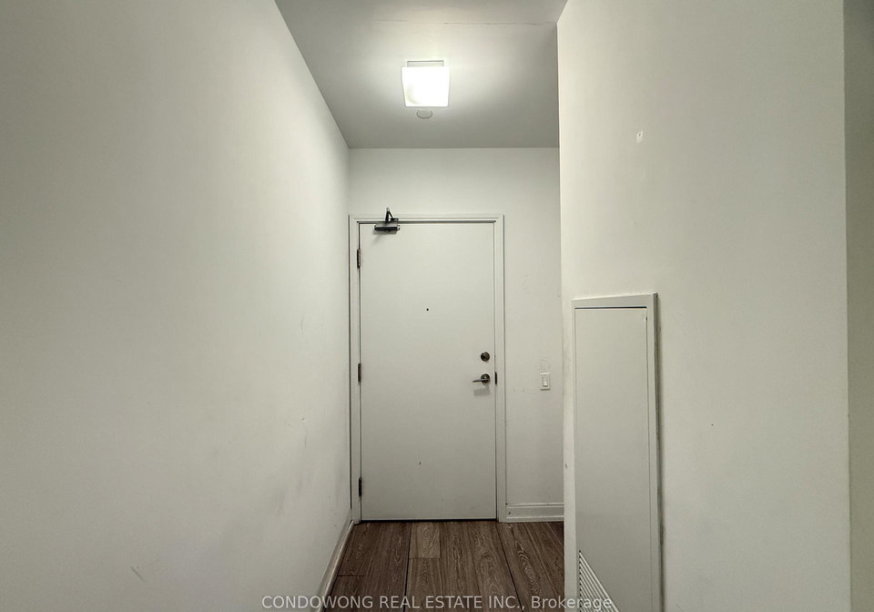 181-dundas-street-e-toronto-ontario-c12595364