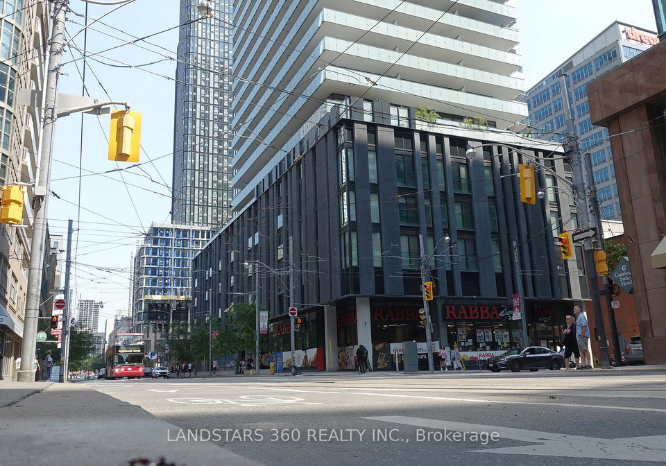 25-e-richmond-street-e-toronto-ontario-c12595466