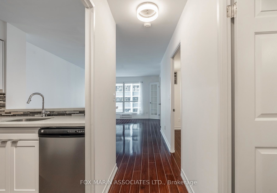 7-carlton-street-toronto-ontario-c12595682