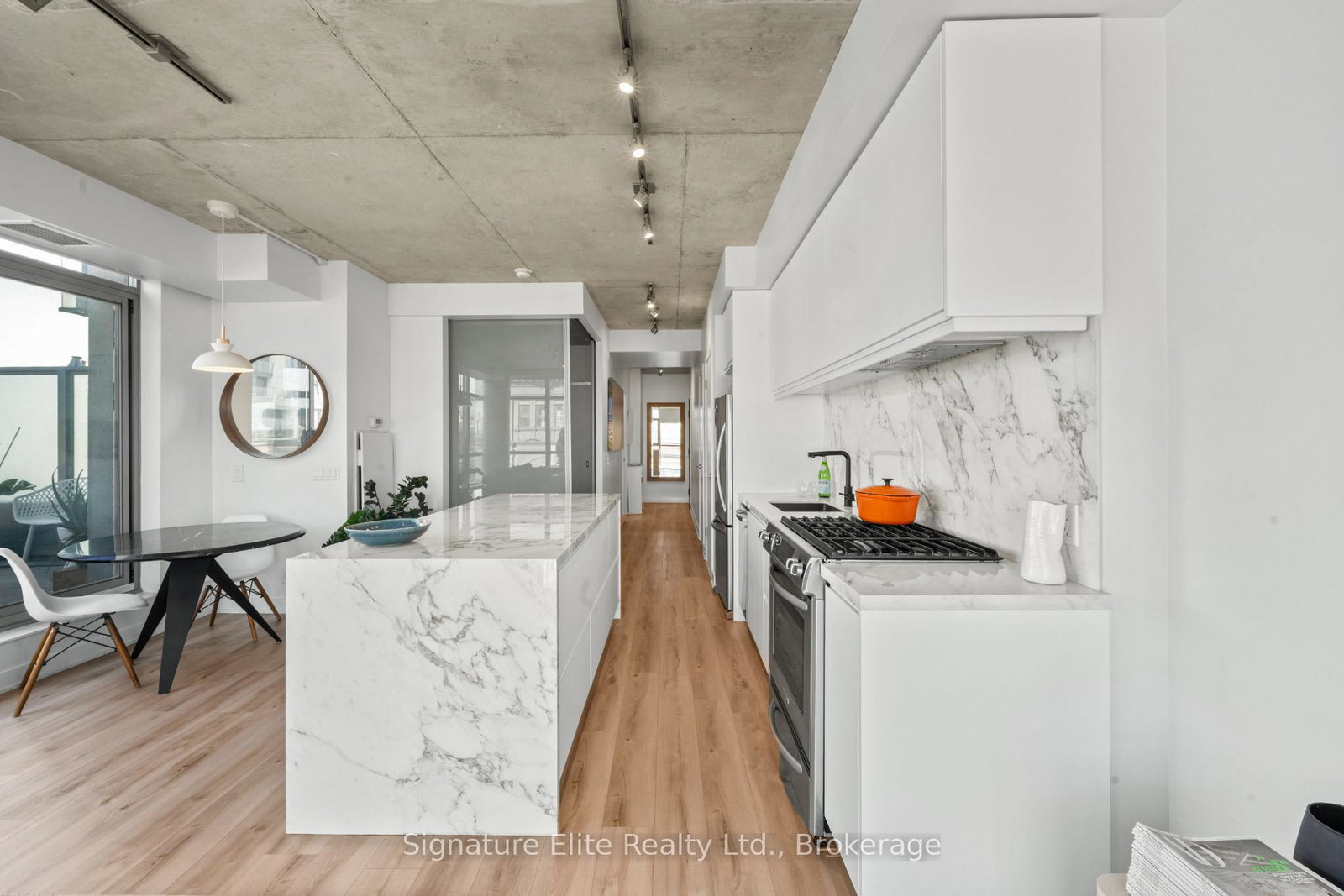 2-gladstone-avenue-toronto-ontario-c12596146