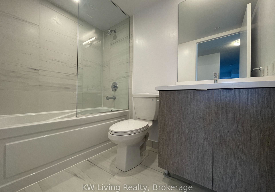 219-dundas-street-e-toronto-ontario-c12596194