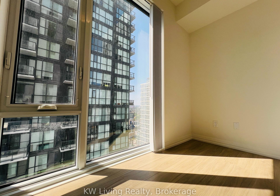 8-widmer-street-toronto-ontario-c12596250