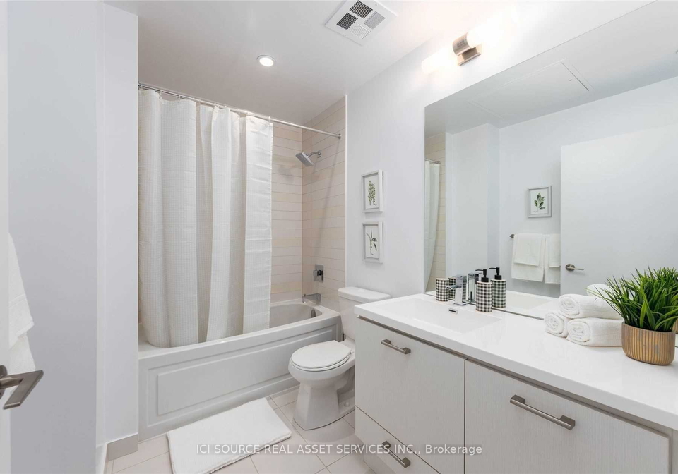 87-peter-street-toronto-ontario-c12596628