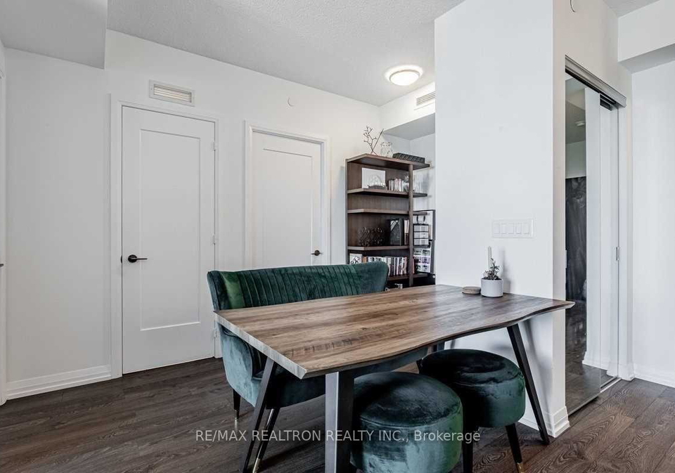 101-erskine-avenue-toronto-ontario-c12596744