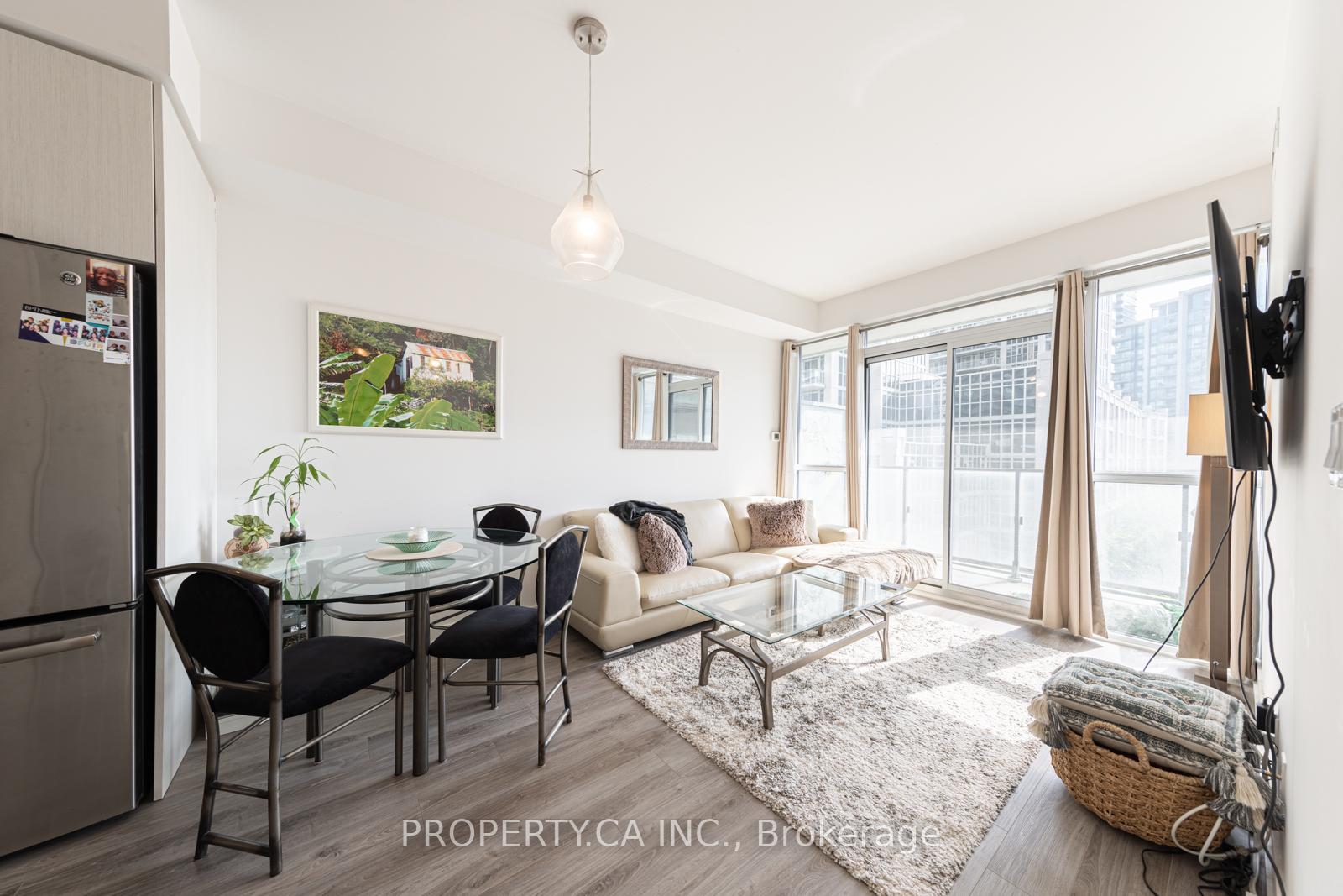 50-bruyeres-mews-toronto-ontario-c12596952