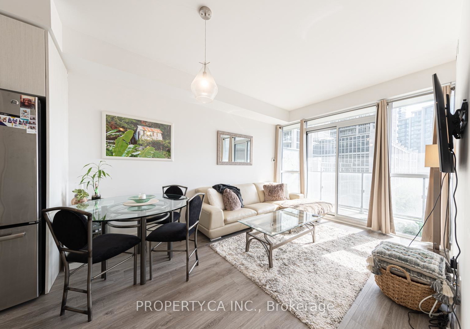 50-bruyeres-mews-toronto-ontario-c12596952