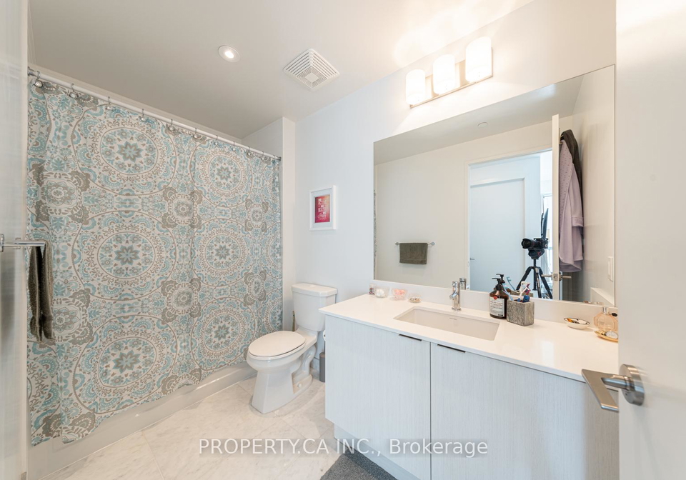 50-bruyeres-mews-toronto-ontario-c12596952
