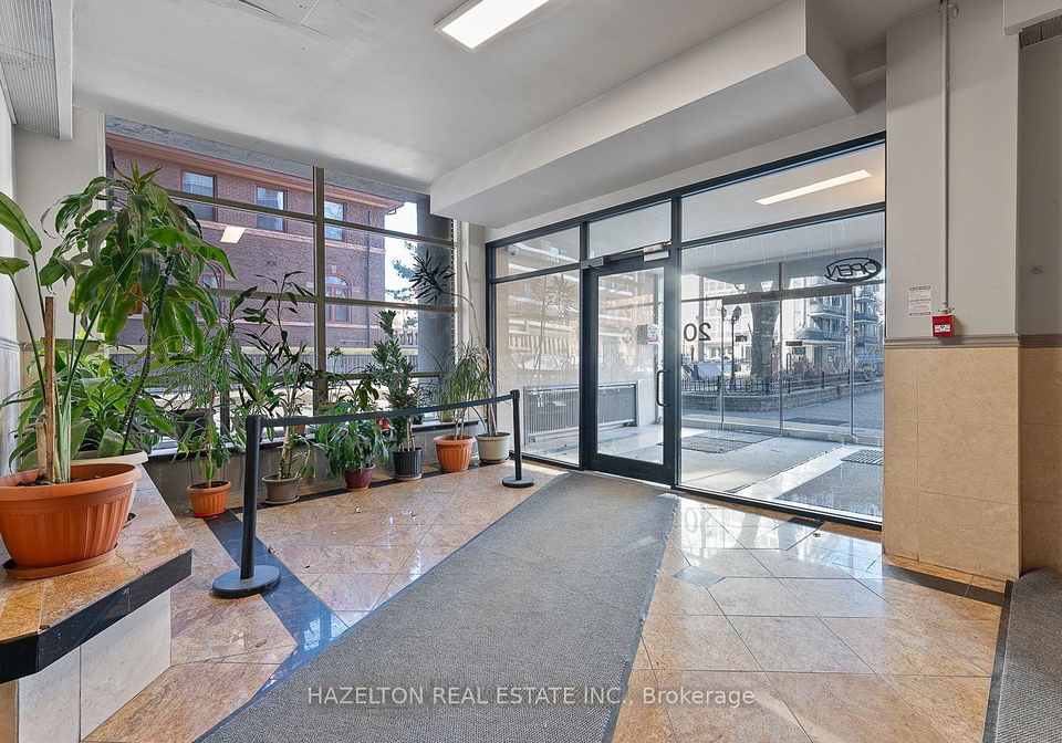 206-st-george-street-toronto-ontario-c12596968
