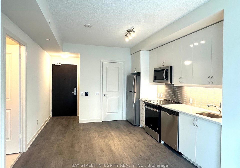 4955-yonge-street-north-york-ontario-c12597196
