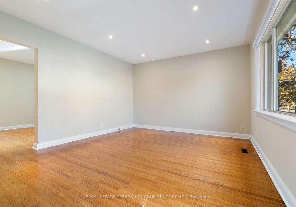 377-horsham-avenue-toronto-ontario-c12597256