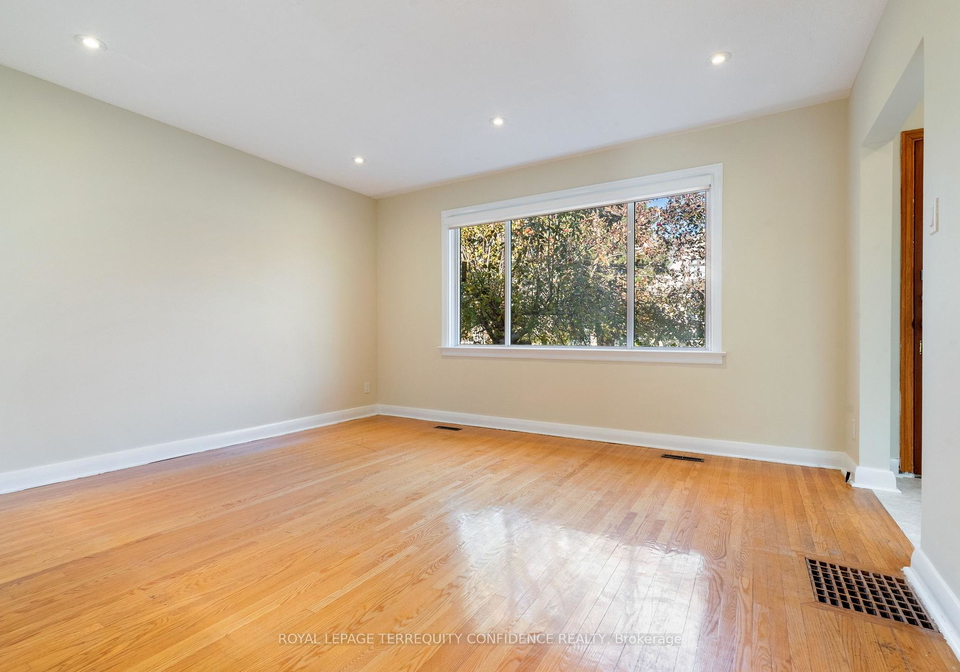 377-horsham-avenue-toronto-ontario-c12597256