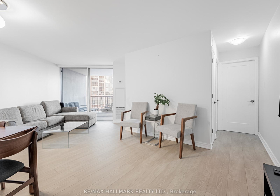 77-maitland-place-toronto-ontario-c12597380