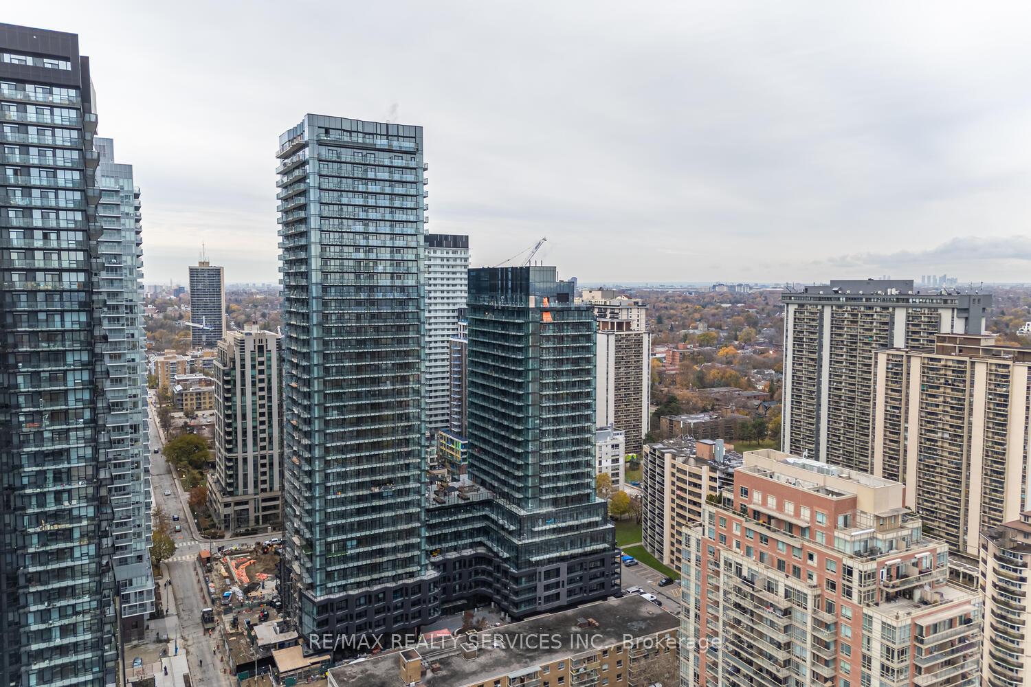 120-broadway-avenue-toronto-ontario-c12597726