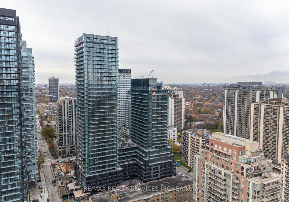 120-broadway-avenue-toronto-ontario-c12597726