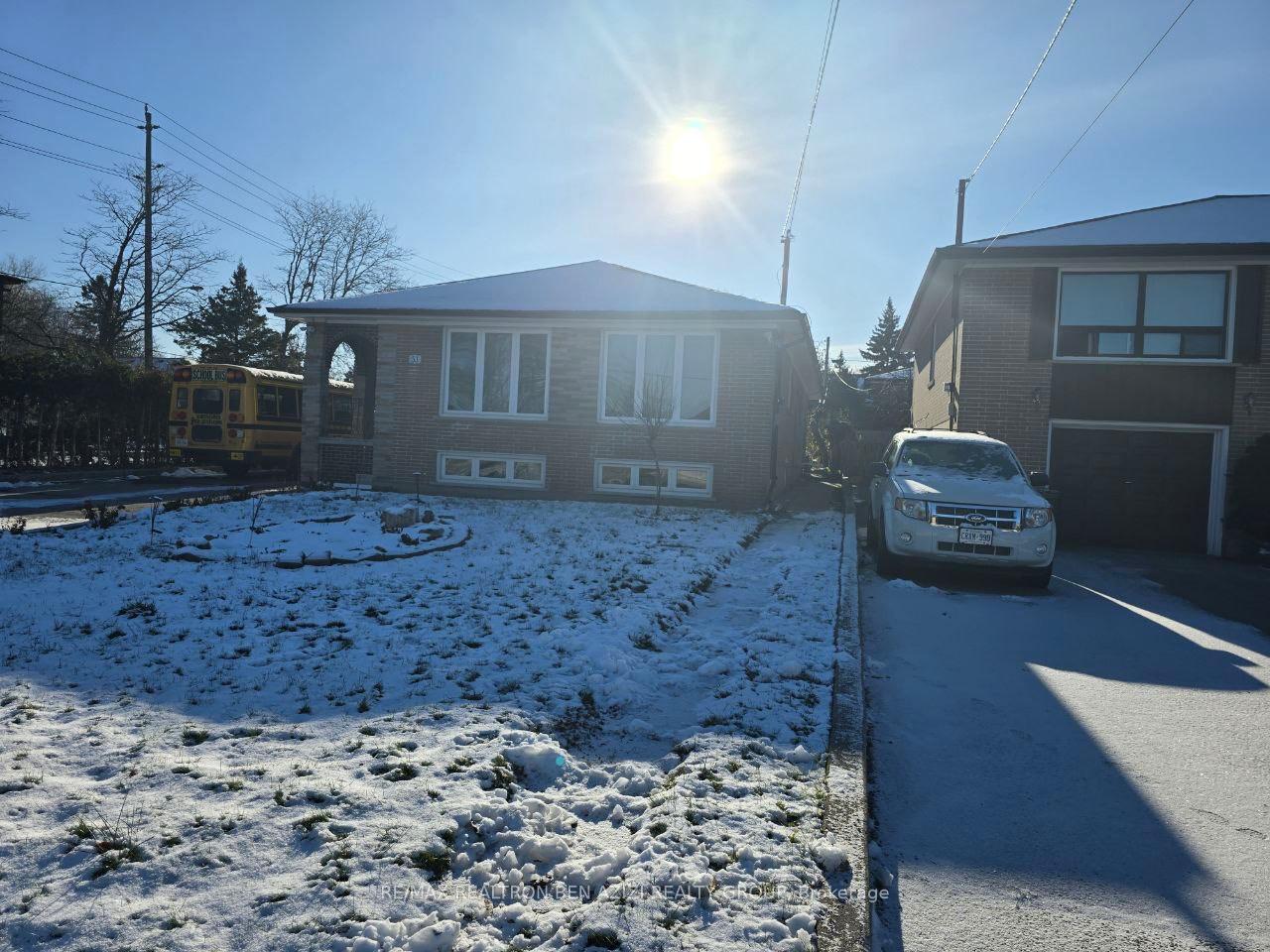 53-caines-avenue-toronto-ontario-c12598124