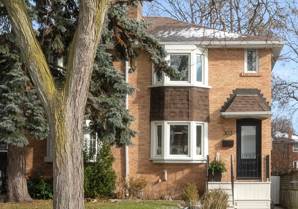 303-forman-avenue-toronto-ontario-c12598220
