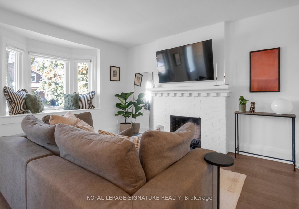 303-forman-avenue-toronto-ontario-c12598220