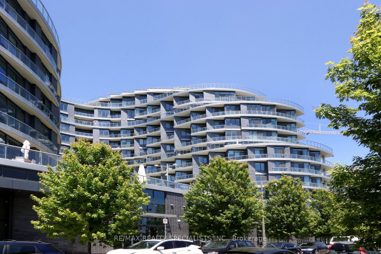 1-edgewater-drive-toronto-ontario-c12598280