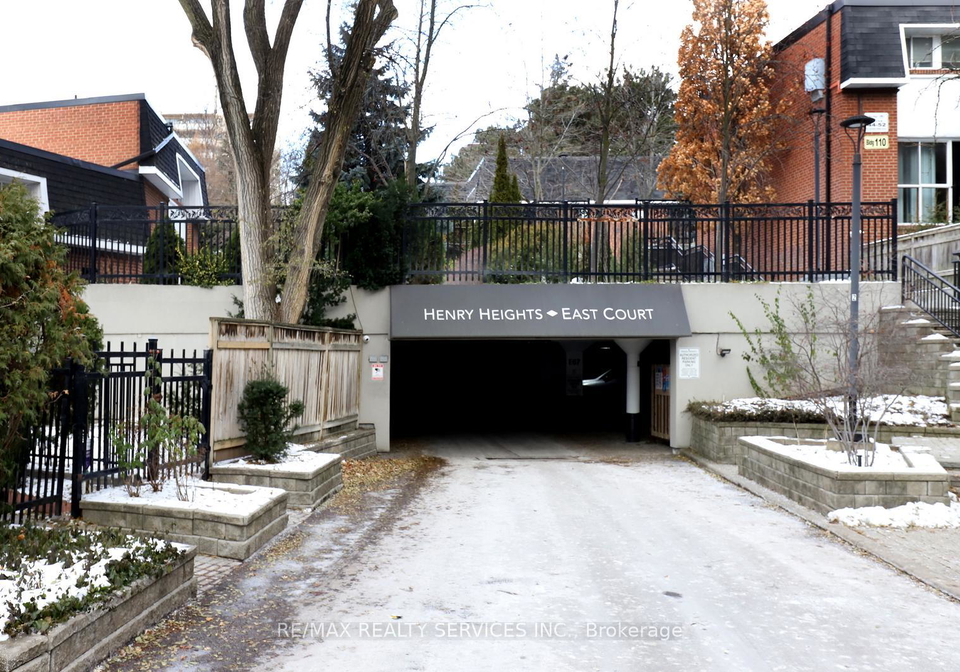 100-george-henry-boulevard-north-york-ontario-c12598608