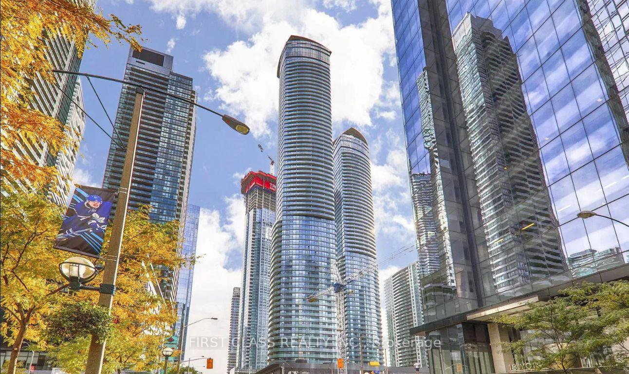 12-york-street-toronto-ontario-c12598672