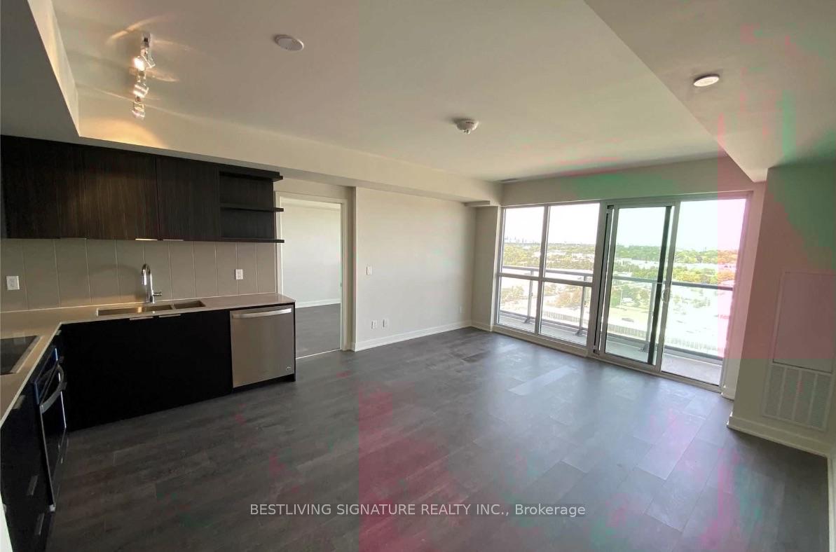 6-sonic-way-east-york-ontario-c12598776