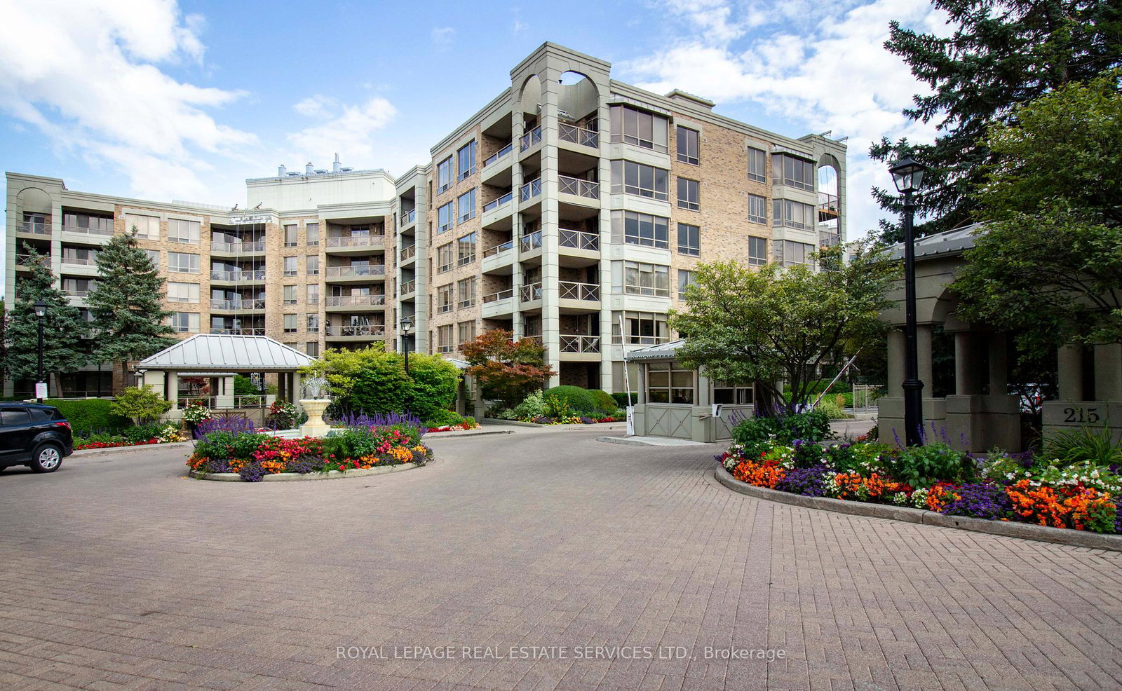 215-the-donway-west-north-york-ontario-c12598868