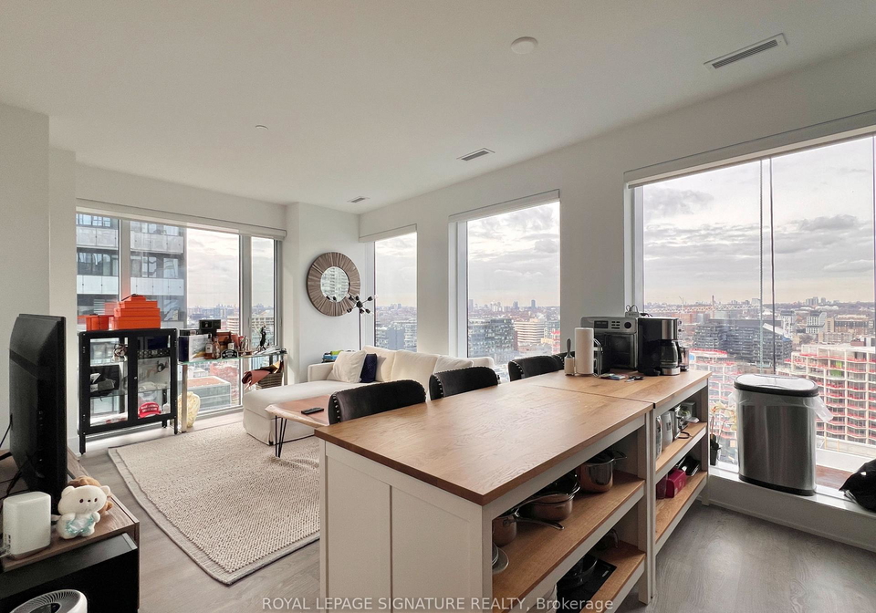 470-front-street-w-toronto-ontario-c12598888