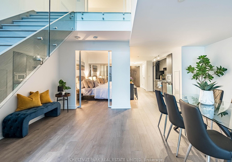 18-maintland-terrace-toronto-ontario-c12599400