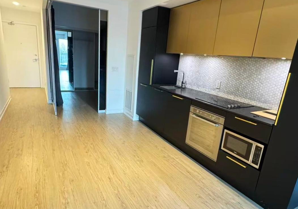 85-wood-street-toronto-ontario-c12599554