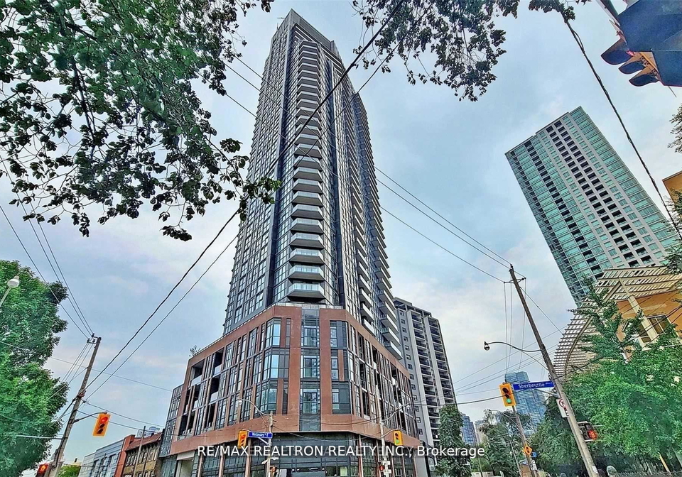 159-wellesley-street-e-toronto-ontario-c12599676