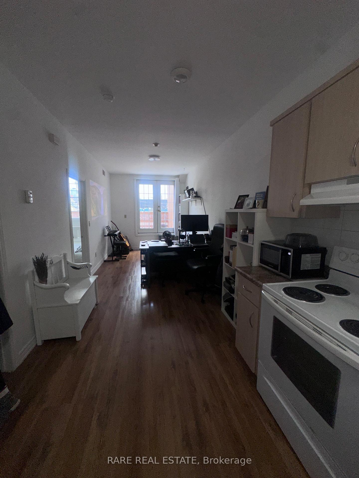 198-augusta-avenue-toronto-ontario-c12599810