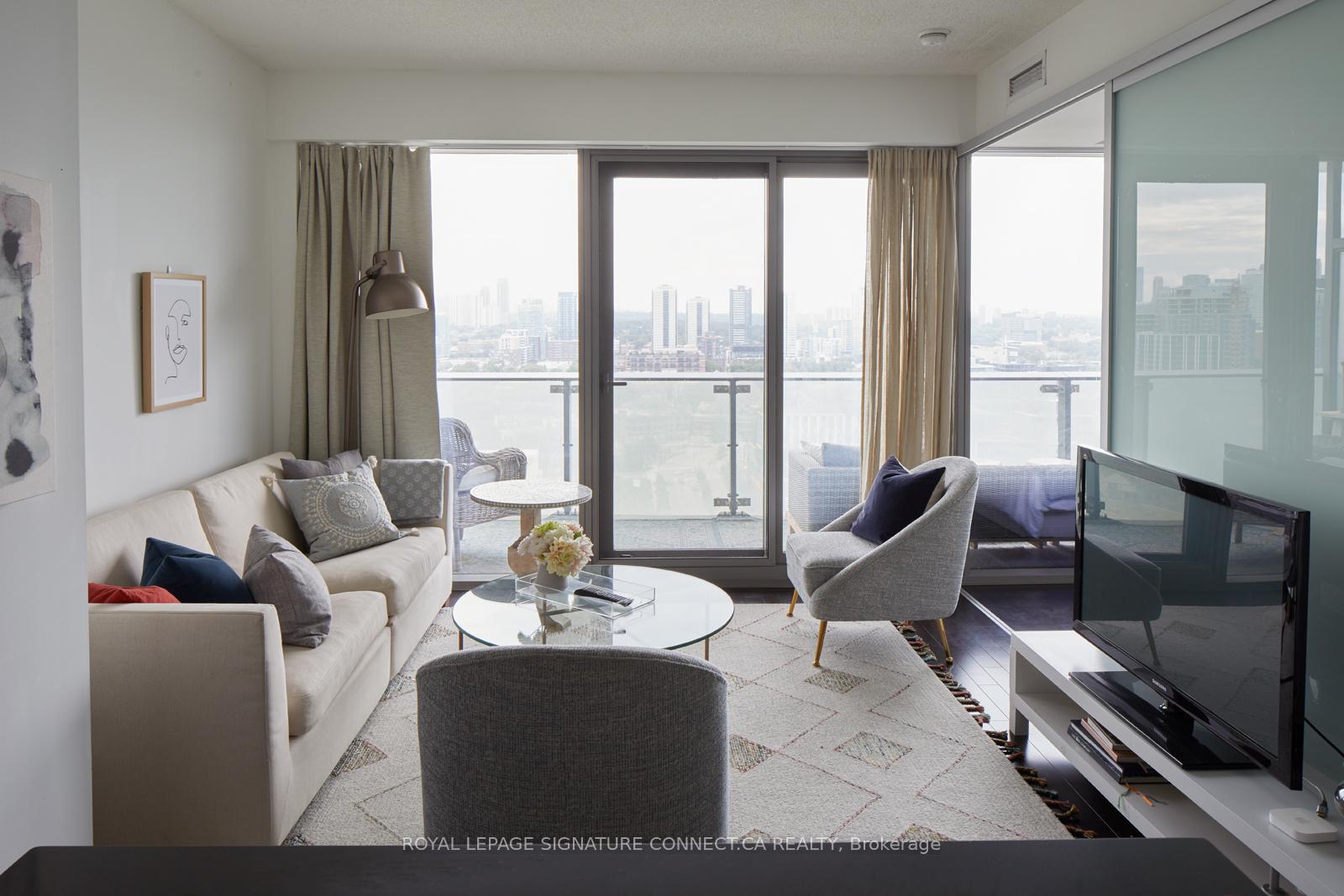 390-cherry-street-toronto-ontario-c12599978