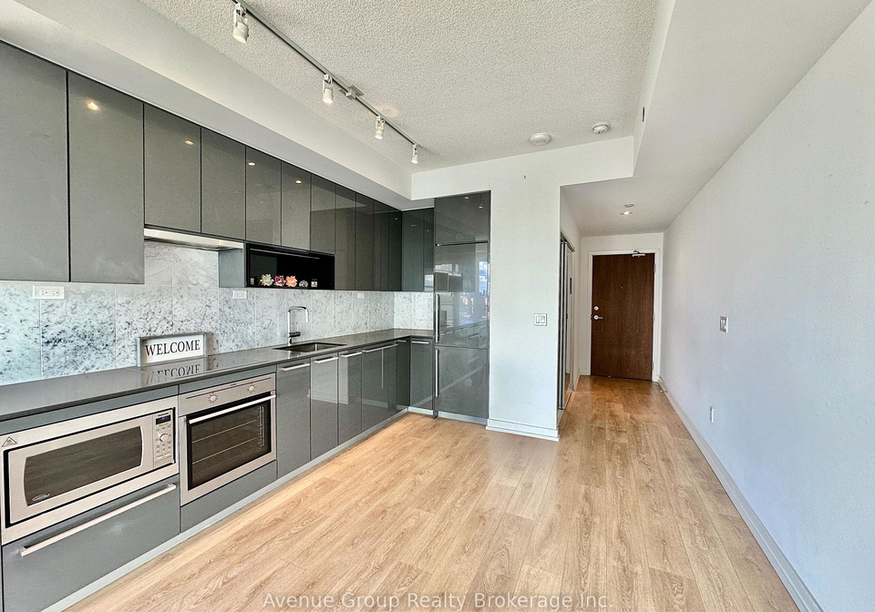 115-mcmahon-drive-north-york-ontario-c12600114