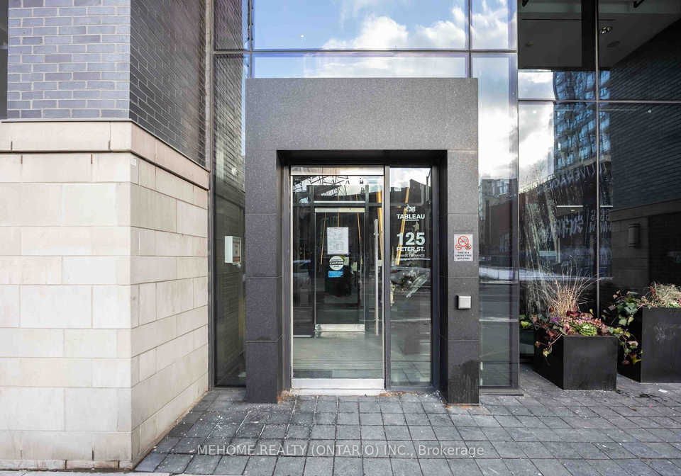 125-peter-street-toronto-ontario-c12600234