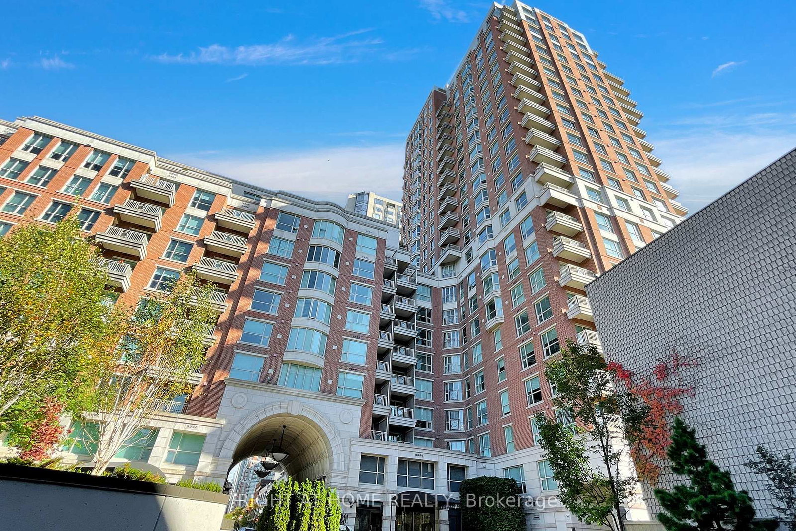 38-avenue-road-toronto-ontario-c12600348