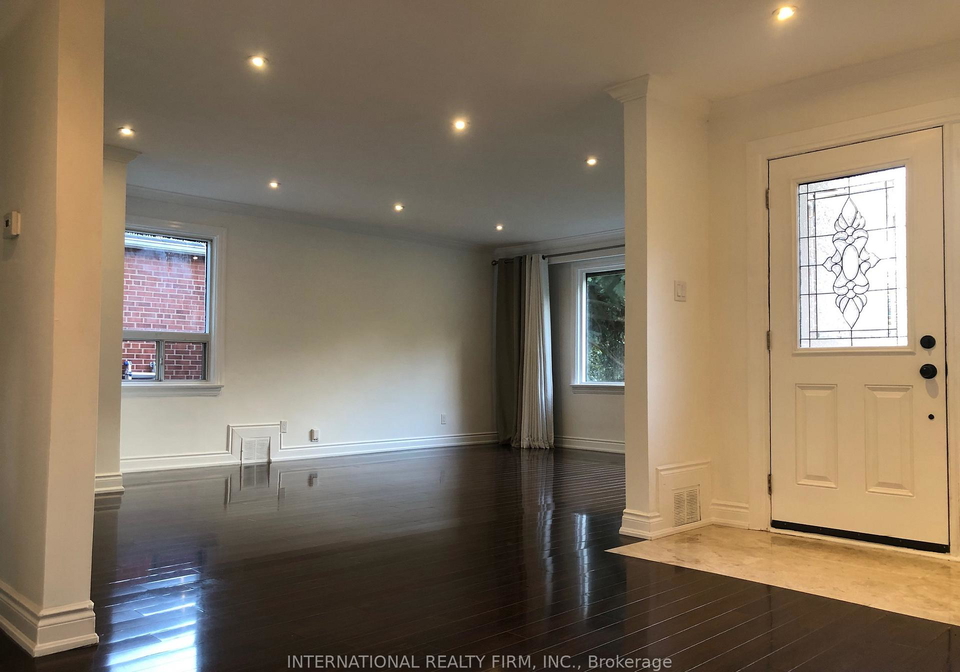 55-kenton-drive-toronto-ontario-c12600352