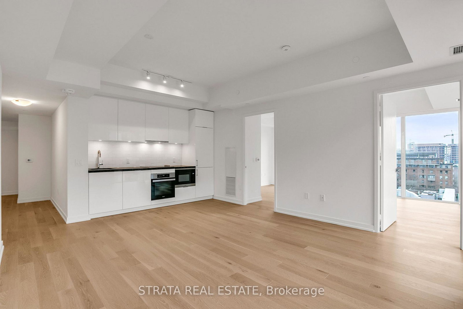 158-front-street-e-toronto-ontario-c12601216