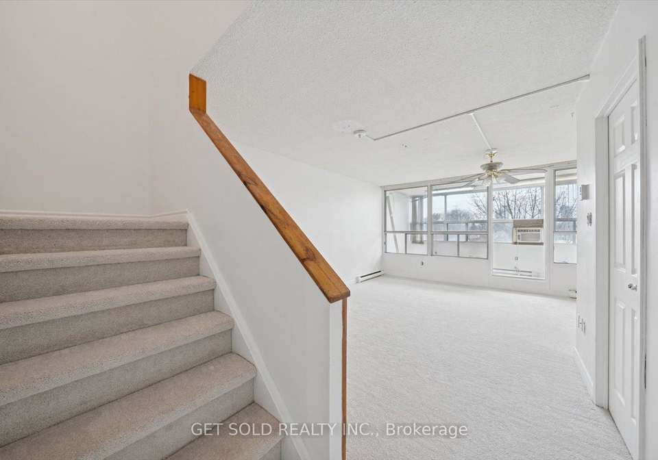 55-sunny-glenway-east-york-ontario-c12601412