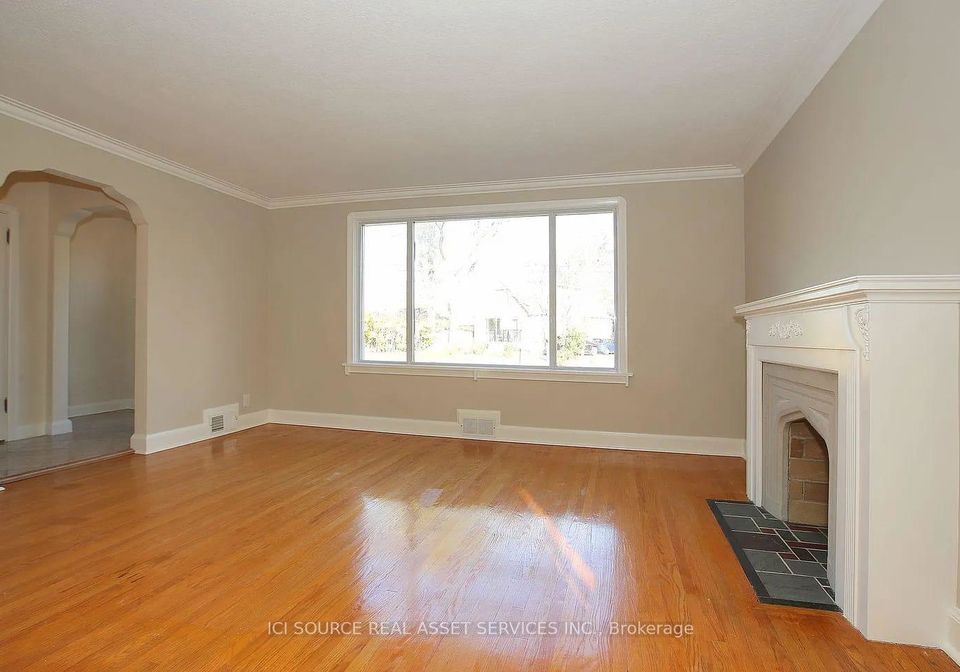 34-gwendolen-crescent-toronto-ontario-c12602138