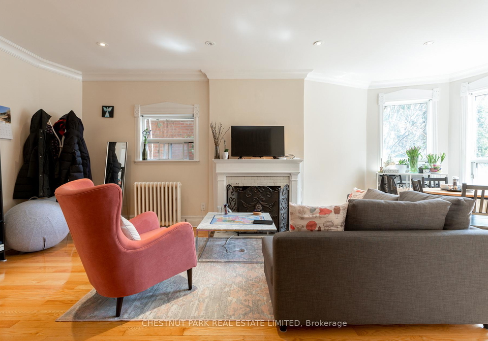 110-lowther-avenue-toronto-ontario-c12602222