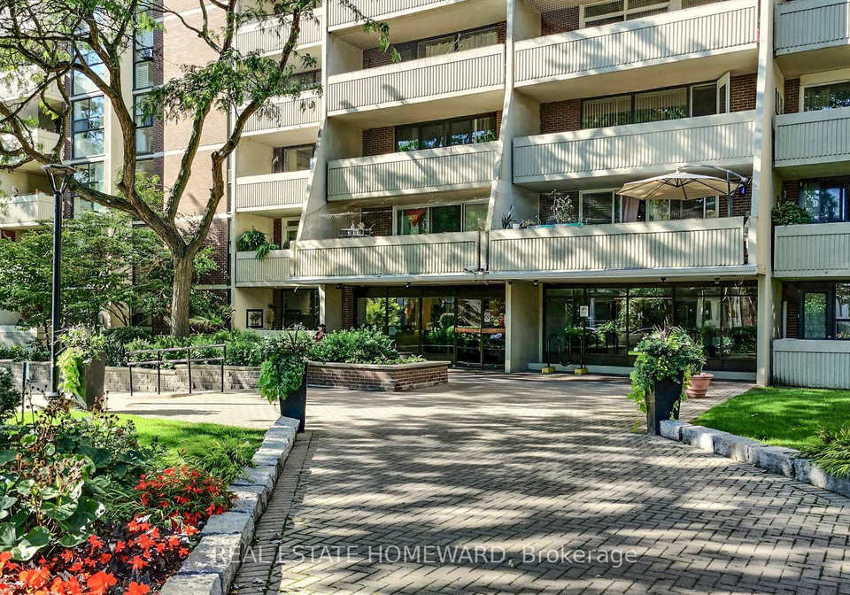 40-homewood-avenue-toronto-ontario-c12602424