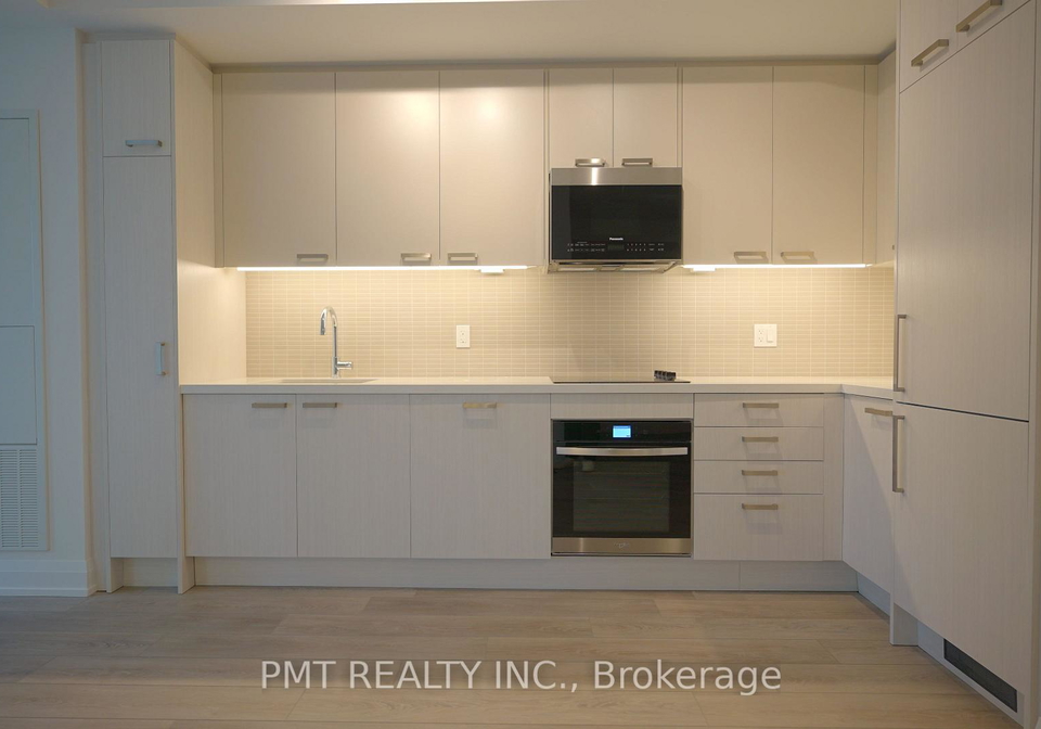 20-soudan-avenue-toronto-ontario-c12602464