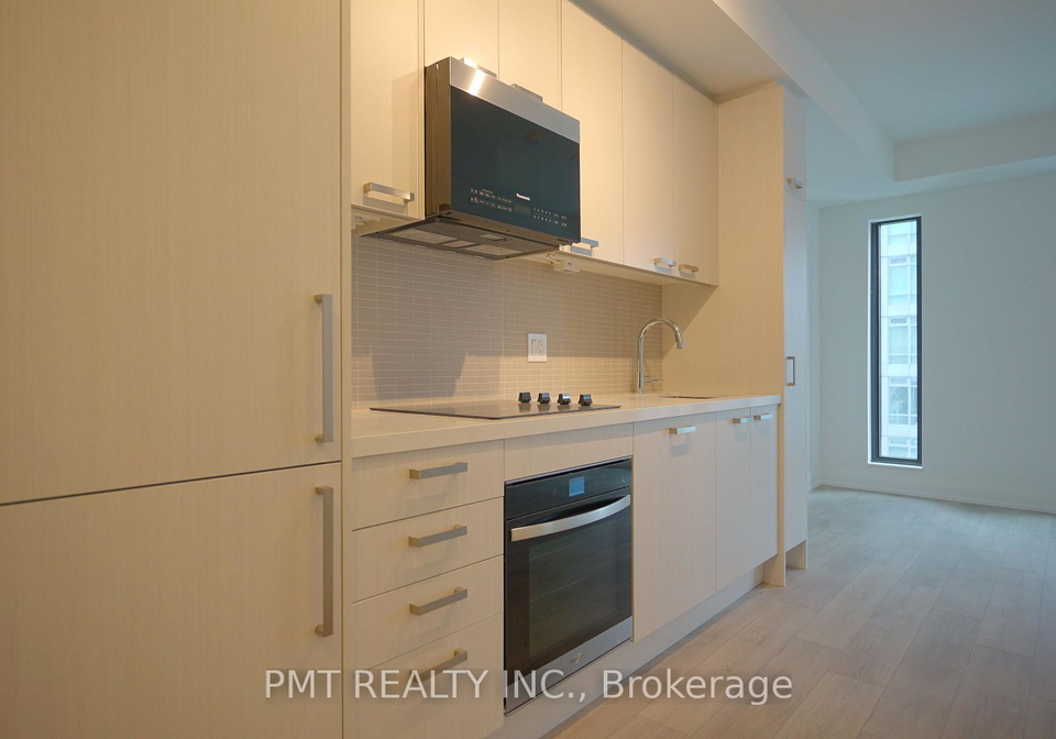 20-soudan-avenue-toronto-ontario-c12602500
