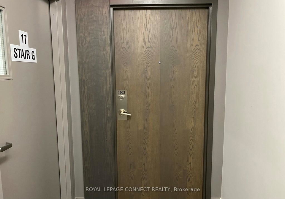 68-abell-street-toronto-ontario-c12602842
